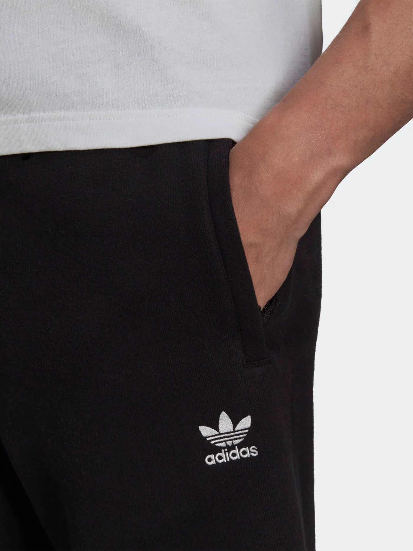 Essentials Trefoil Shorts - Image 3